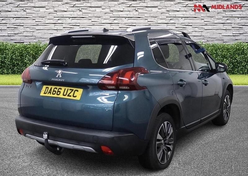 Usado Peugeot 2008 Allure 2016 Verde SUV