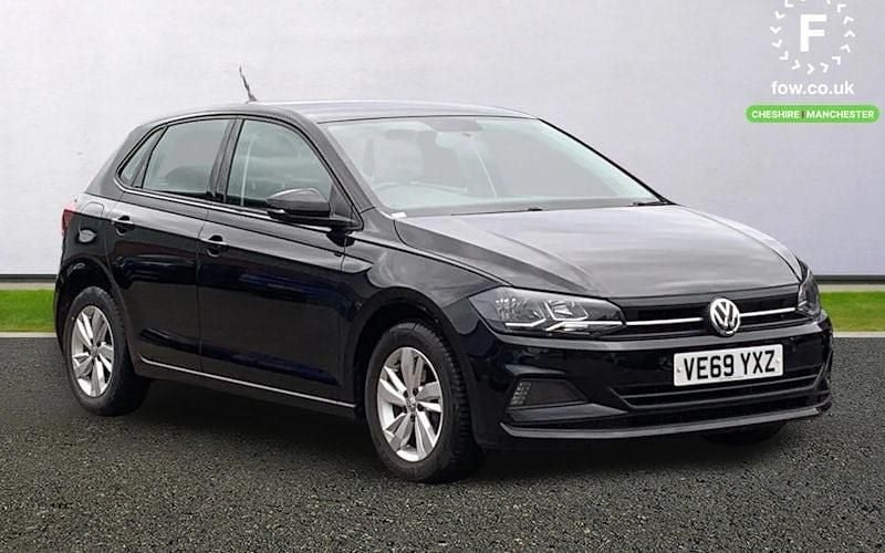 Begagnad VW Polo SE 95 HK (69 kW) 2020 Halvkombi
