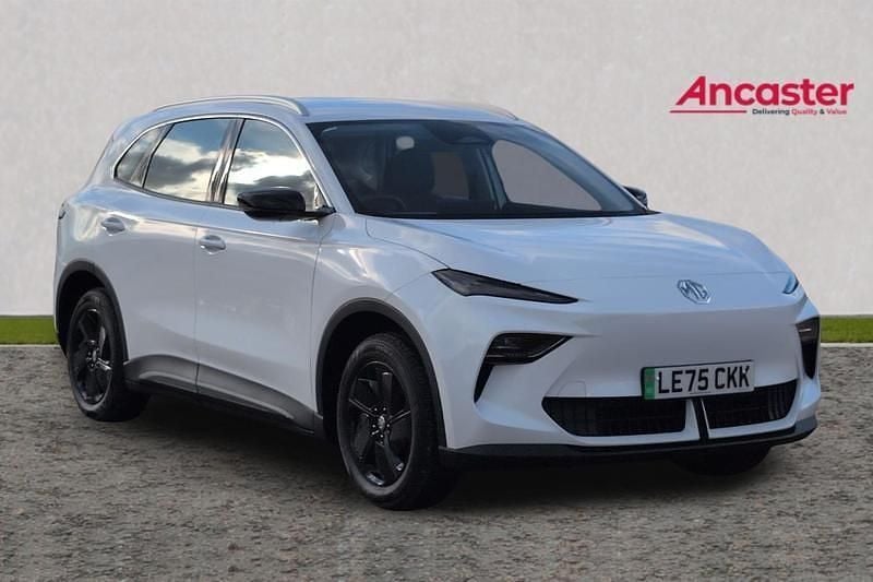 White New 2025 MG MG5 EV SE Estate | £22,995 (Good price) - Image 1/4