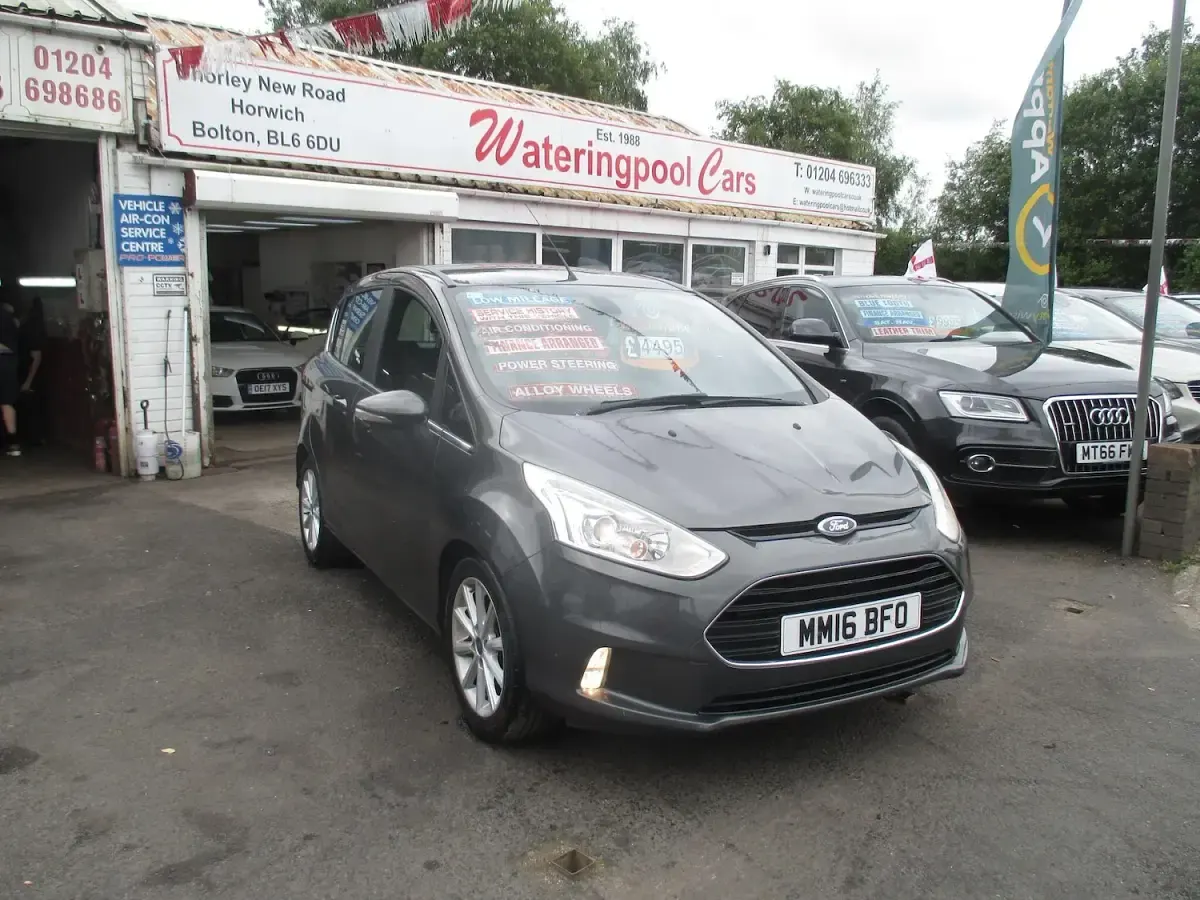 Used Ford B-MAX Titanium 100 HP (73 kW) 2016 Grey MPV