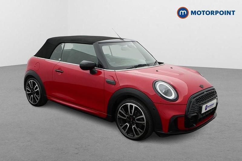 Używany Mini Cooper Cabriolet Sport 136 KM (100 kW) 2021 Kabriolet