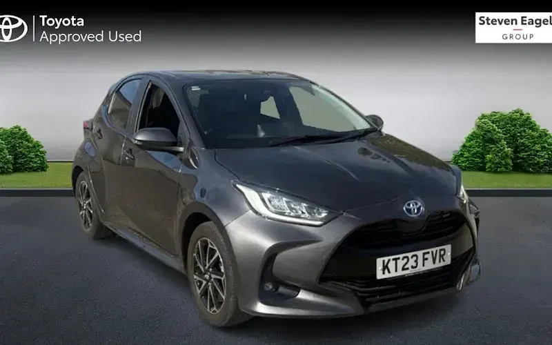 Used Toyota Yaris Design 116 HP (85 kW) 2023 Hatchback