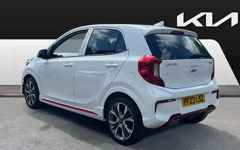 Used Kia Picanto GT-Line 67 HP (49 kW) 2023 White Hatchback