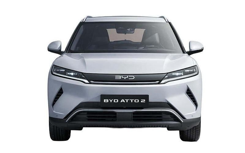 New BYD Atto 2 Boost 130 kW (177 HP) 2025 Skiing white SUV
