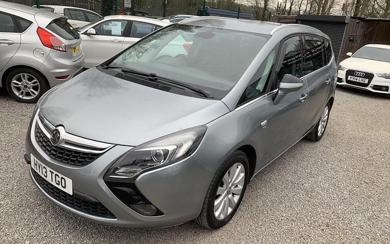 Used Vauxhall Zafira Tourer 165 HP (121 kW) 2013 Silver MPV