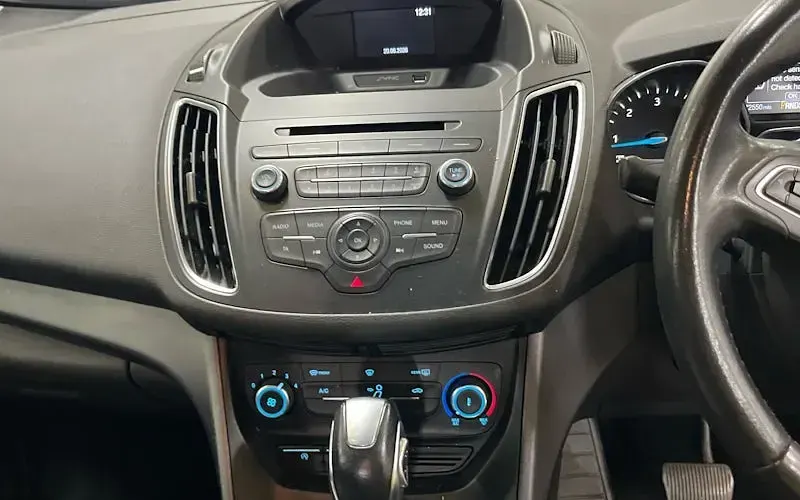 Used Ford Grand C-Max Zetec 120 HP (88 kW) 2019 MPV