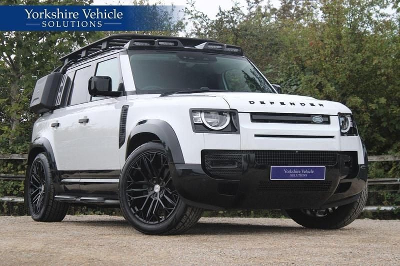 White Used 2021 Land Rover Defender S SUV | £46,489 (Good price) - Image 1/4
