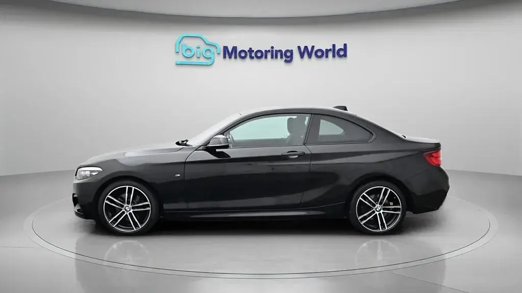 Usado BMW 220 M Sport 190 CV (139 kW) 2019 Negro Coupe