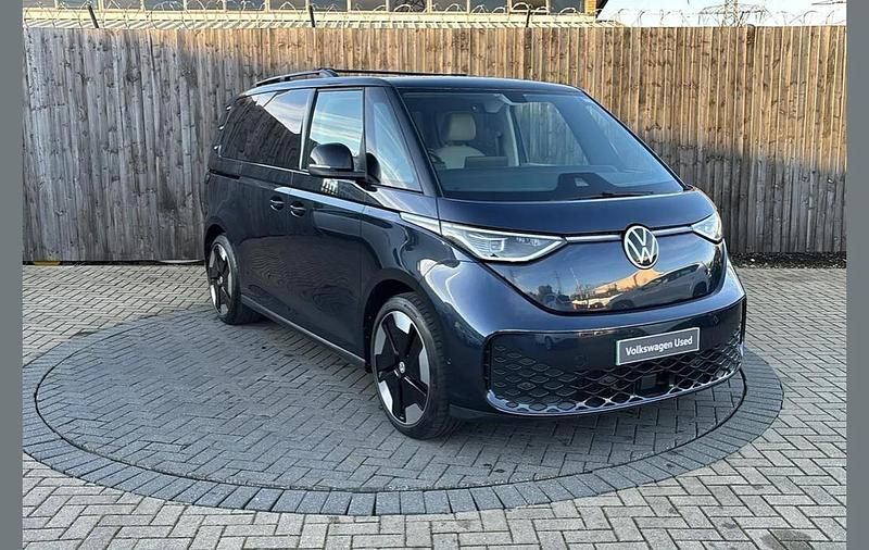 Used VW ID. Buzz Pro 147 kW (200 HP) 2022 Blue MPV