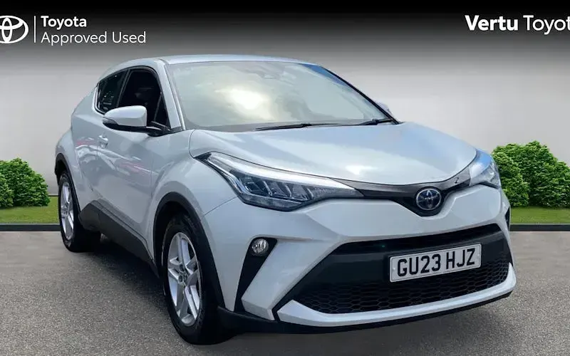 Used Toyota C-HR 122 HP (89 kW) 2023 SUV