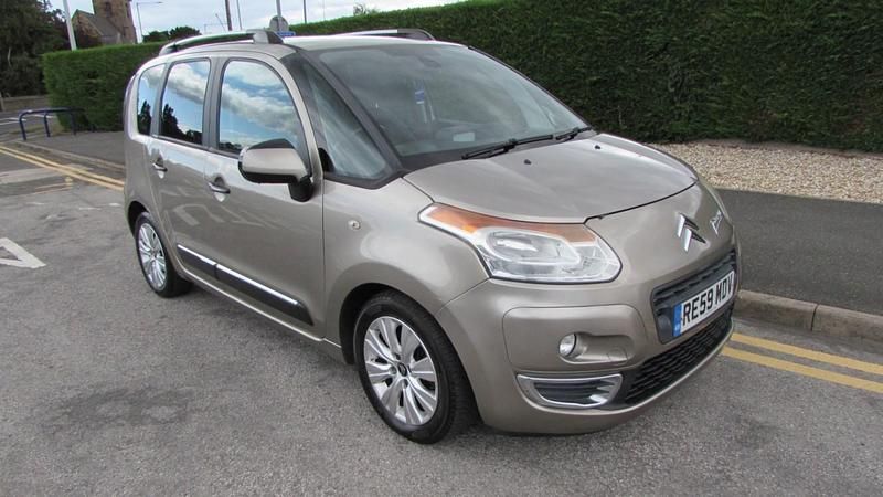 Beige Used 2009 Citroën C3 Picasso Exclusive MPV | £2,495 (Fair price) - Image 1/4