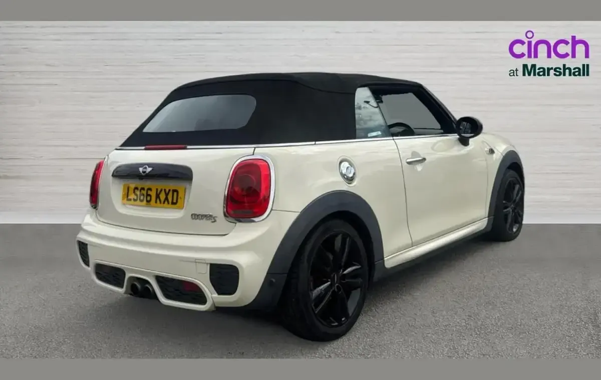 Used Mini Cooper S Cabriolet 192 HP (141 kW) 2016 White Cabriolet