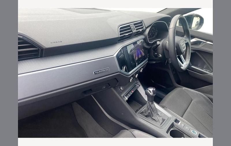 Used Audi Q3 S-Line 190 HP (139 kW) 2022 Black SUV