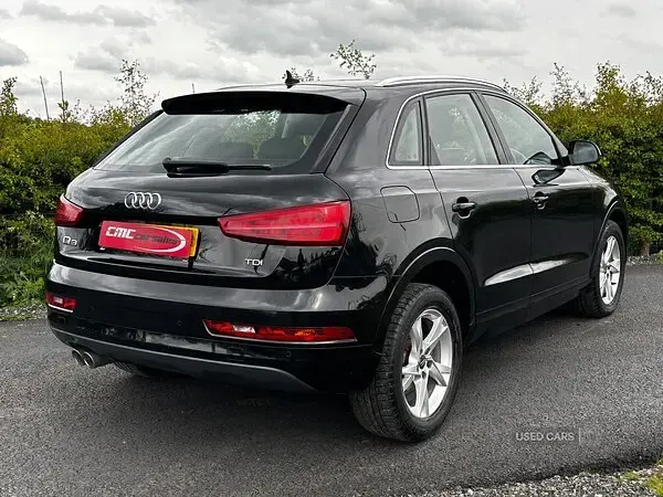 Used Audi Q3 Design 150 HP (110 kW) 2016 Black SUV
