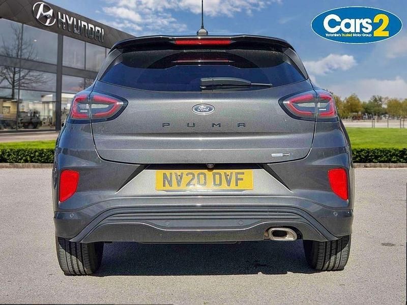 Usado Ford Puma ST-Line 153 HP (112 kW) 2020 Cinzento Citadino