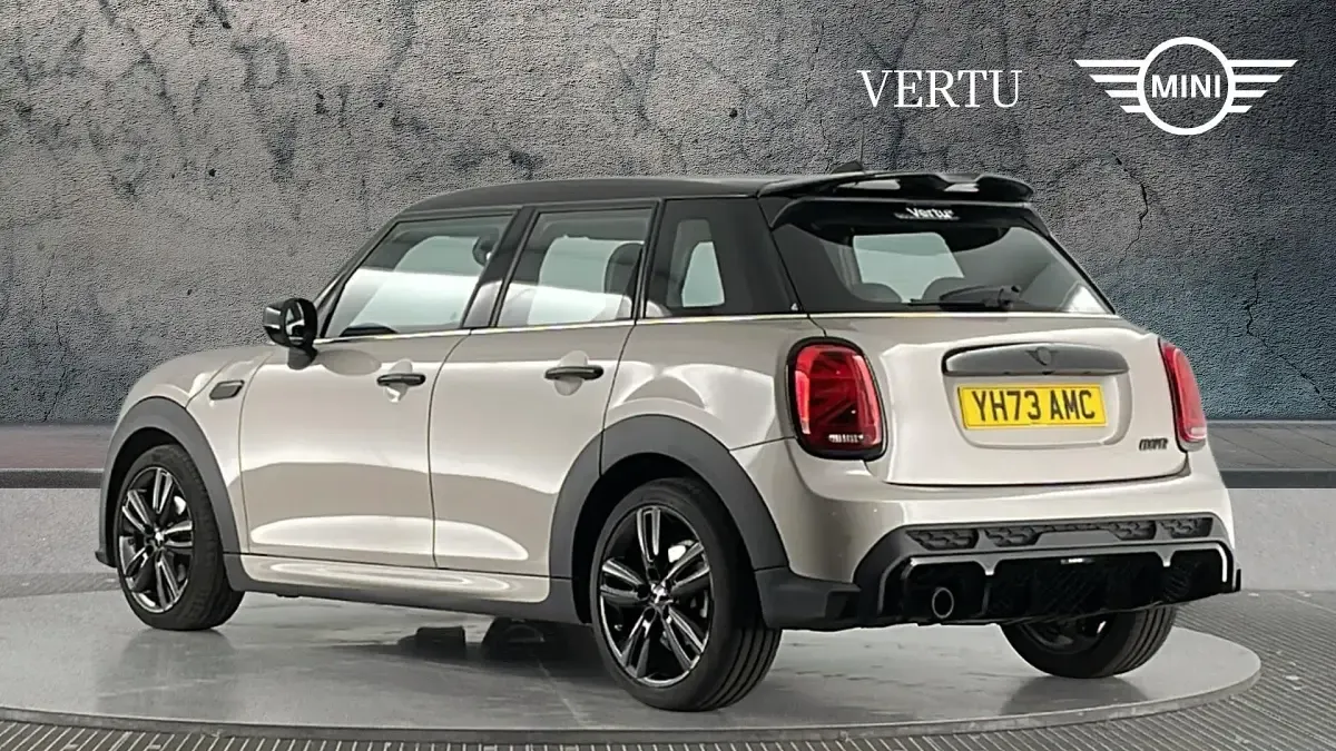 Usado Mini Cooper Premium 136 CV (100 kW) 2023 Utilitario