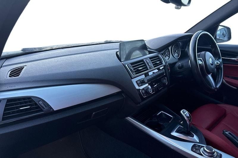 Used BMW M140 Comfort Edition 335 HP (246 kW) 2016 White Hatchback