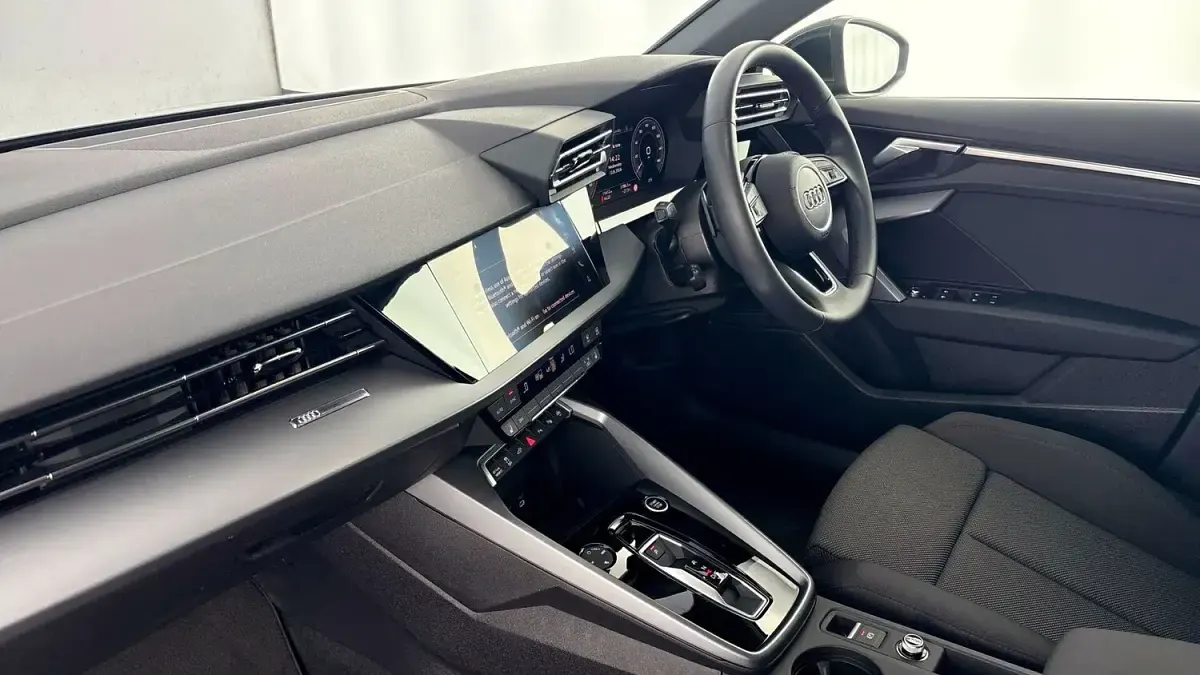 Used Audi A3 Sportback Sport 204 HP (150 kW) 2025 Manhattan grey Hatchback