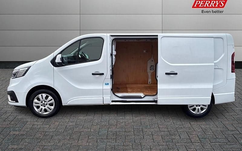 Used Renault Trafic 131 HP (96 kW) 2025 MPV