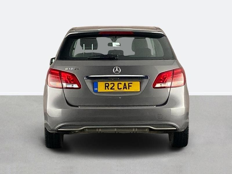 Used Mercedes B180 SE 2017 Grey MPV