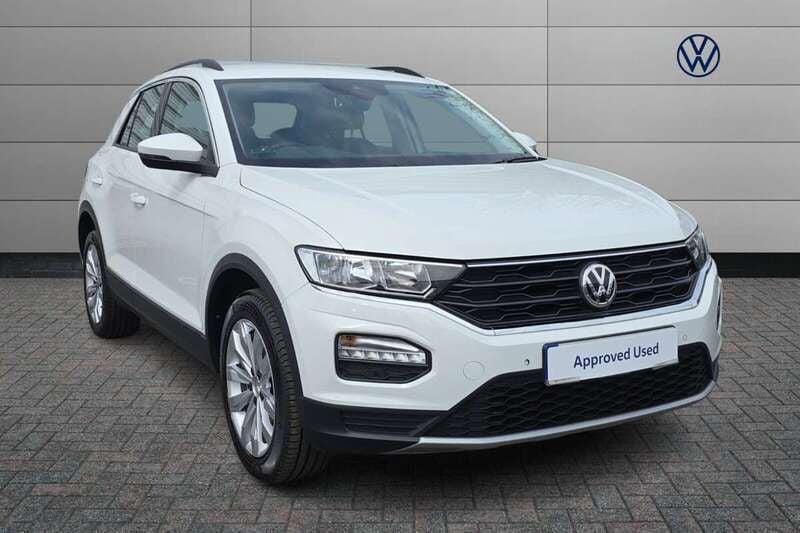 White Used 2020 VW T-Roc SE SUV | £14,999 (Fair price) - Image 1/4