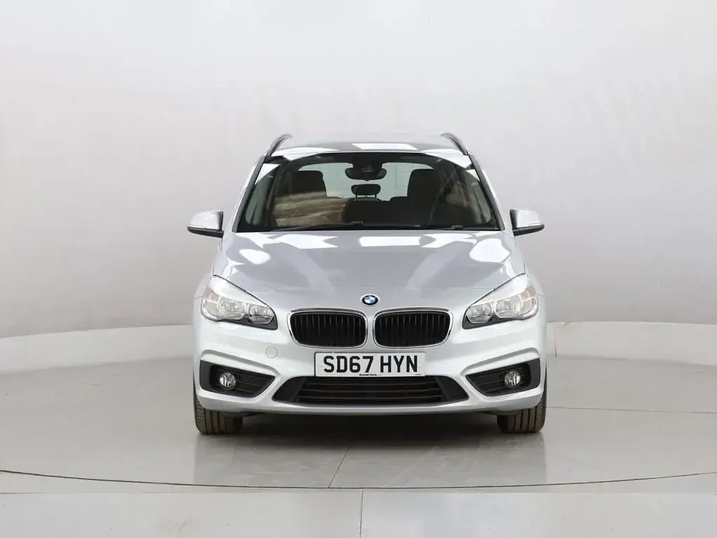 Used BMW 218 Comfort Edition 150 HP (110 kW) 2017 Silver Estate