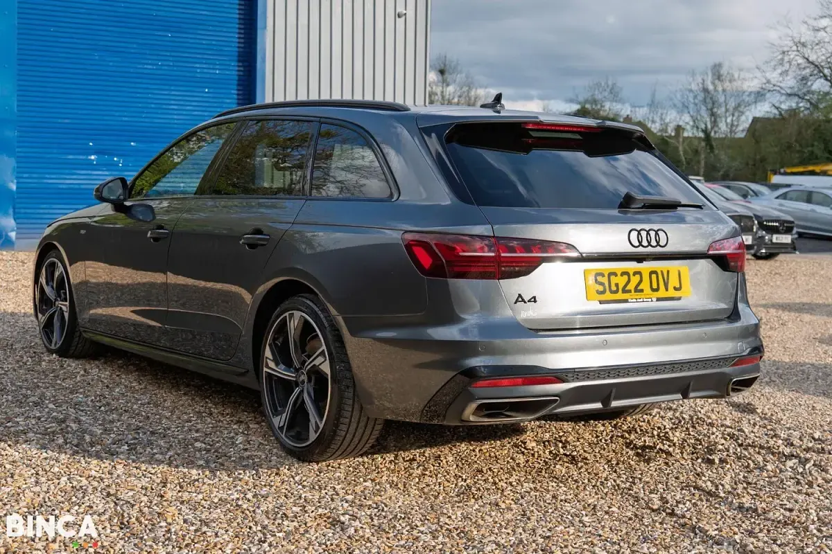 Used Audi A4 Black Edition 150 HP (110 kW) 2022 Grey Estate
