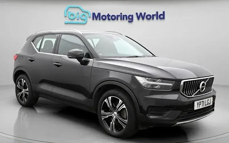 Used Volvo XC40 Inscription 211 HP (155 kW) 2021 SUV