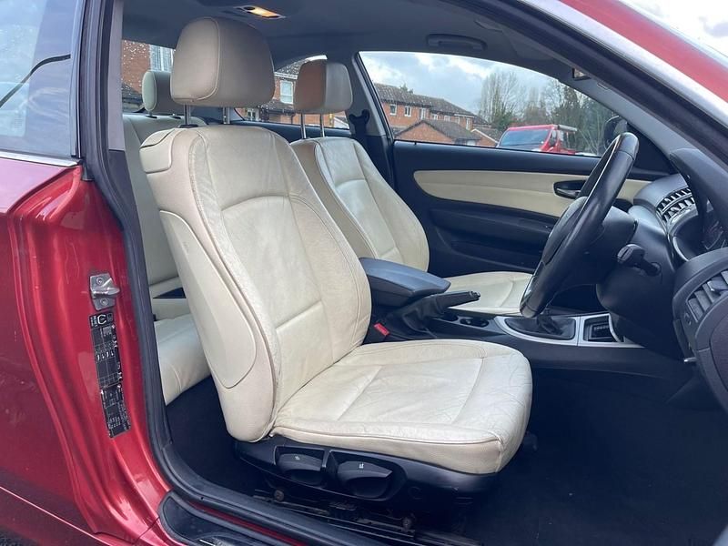 Used BMW 120 Coupé 2010 Red Coupe