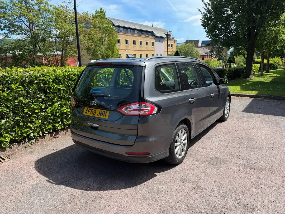 Used Ford Galaxy Zetec 150 HP (110 kW) 2019 Grey MPV