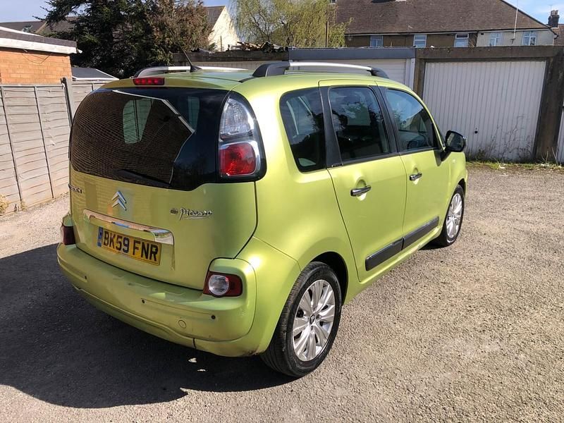 Used Citroën C3 Picasso Exclusive 90 HP (66 kW) 2009 Green MPV