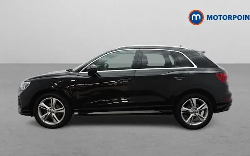Used Audi Q3 S-Line 150 HP (110 kW) 2023 SUV