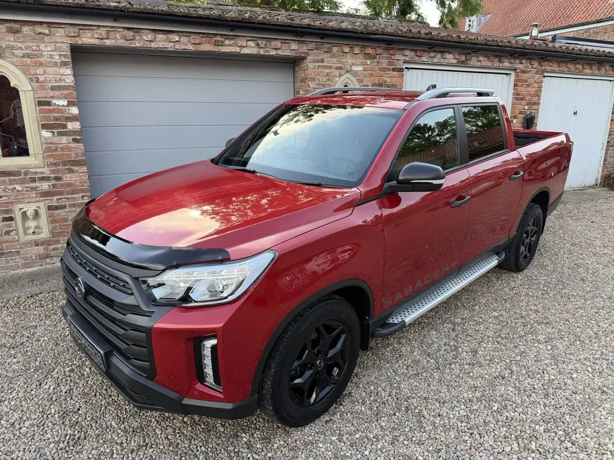Used SsangYong Musso 187 HP (137 kW) 2023 Red Pickup