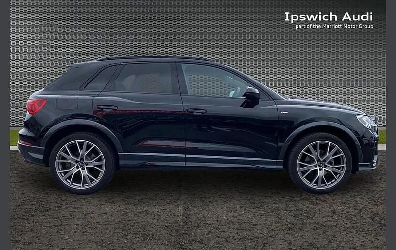 Used Audi Q3 Black Edition 150 HP (110 kW) 2024 Black SUV