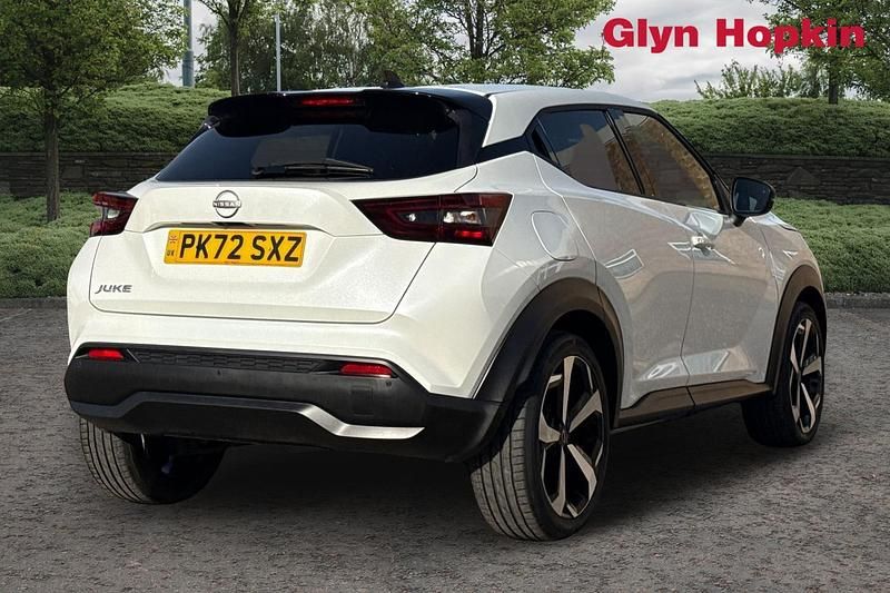 Used Nissan Juke Tekna 2022 White SUV