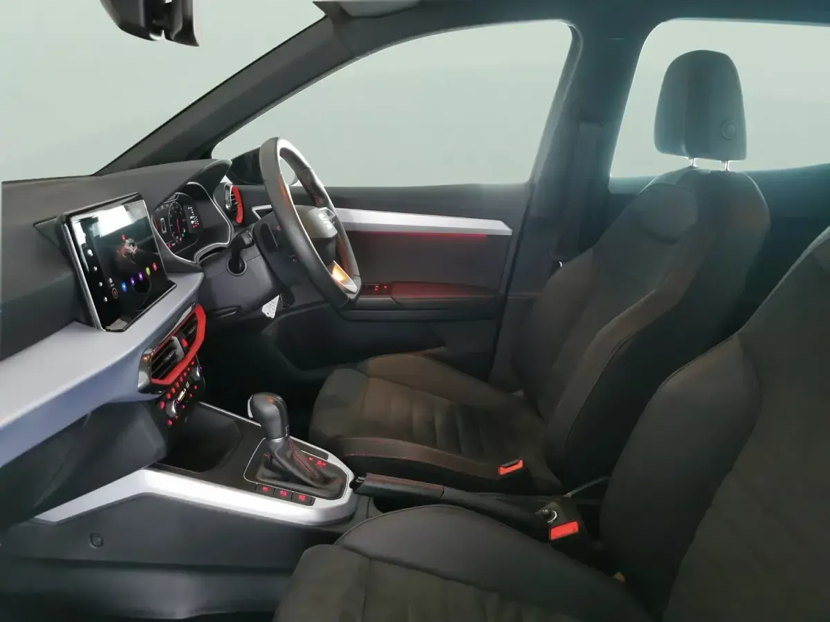 Used Seat Arona FR Sport 150 HP (110 kW) 2023 Black SUV