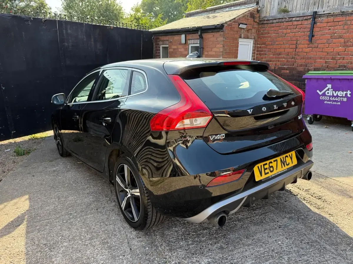 Used Volvo V40 R-Design 2018 Black Hatchback