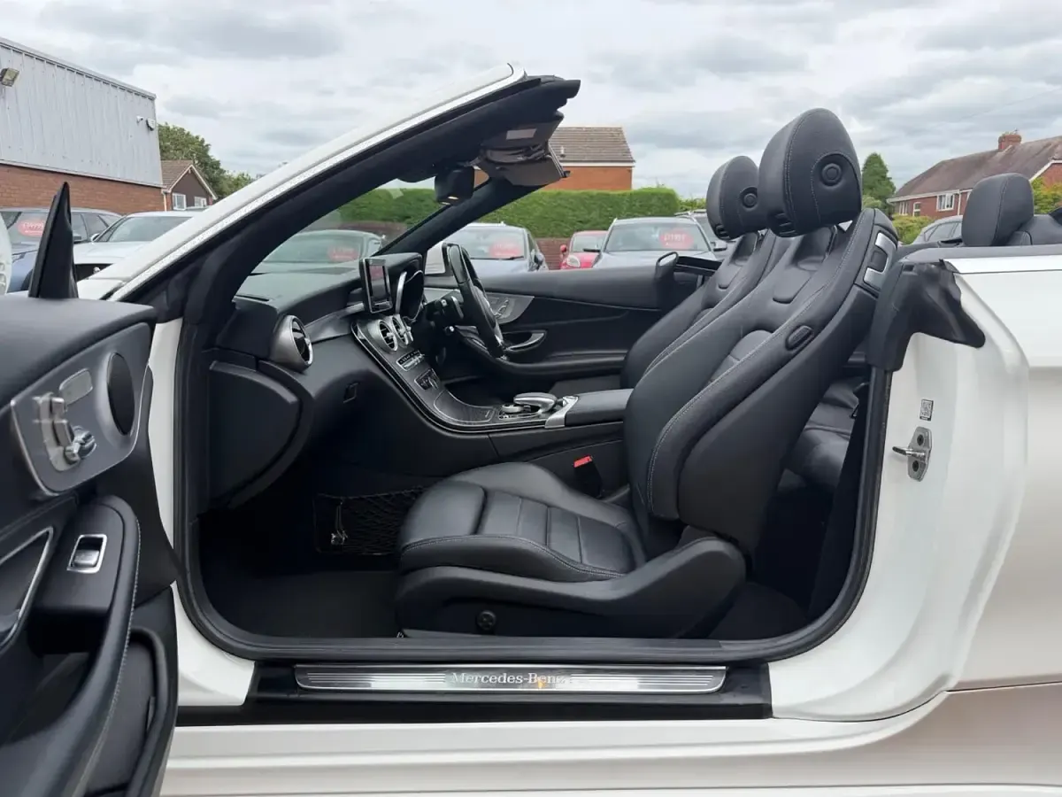 Used Mercedes C220 AMG line 2018 White Cabriolet