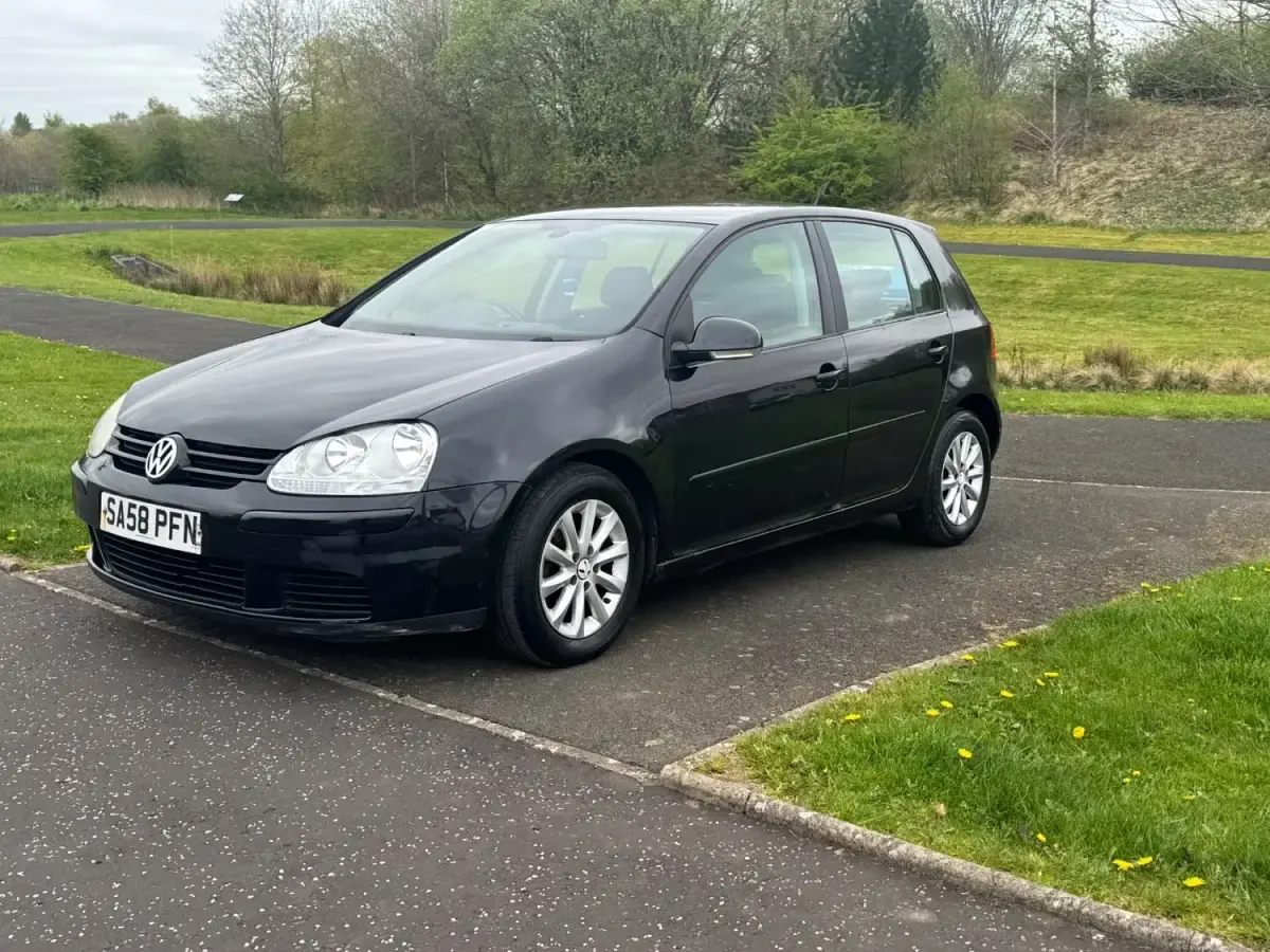 Usado VW Golf VI Match 2008 Preto Citadino
