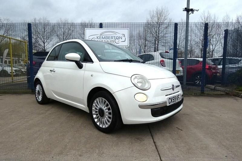 Used Fiat 500 Lounge 69 HP (50 kW) 2009 White Hatchback