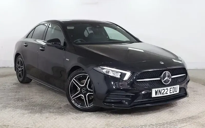 Used Mercedes A180 AMG line 136 HP (100 kW) 2022 Sedan