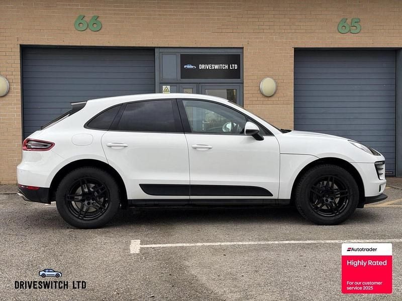 Used Porsche Macan 252 HP (185 kW) 2018 White SUV