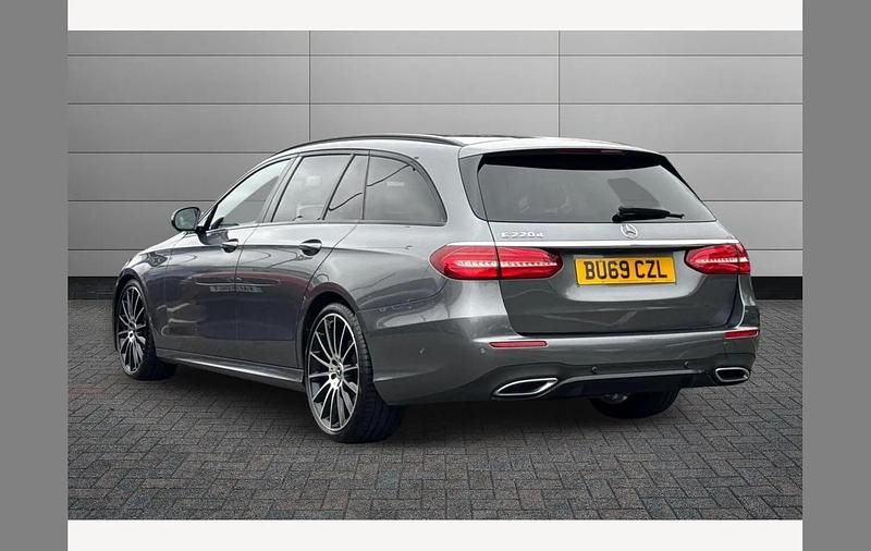 Used Mercedes E220 AMG line 194 HP (142 kW) 2019 Grey Estate