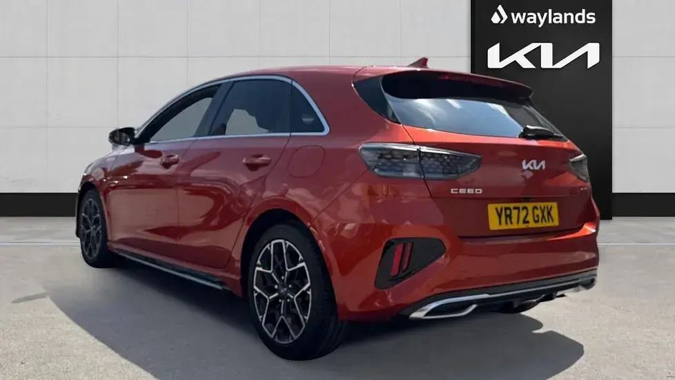 Used Kia Ceed GT-Line 2023 Orange Hatchback