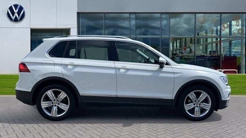 Used VW Tiguan Match 150 HP (110 kW) 2020 Pure white  SUV