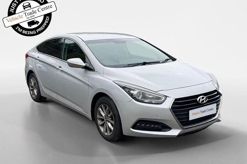 Silver Used 2017 Hyundai i40 SE Sedan | £5,999 (Good price) - Image 1/1