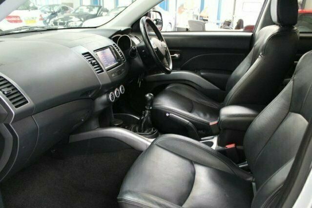 Usado Citroën C-Crosser 156 HP (114 kW) 2009 SUV