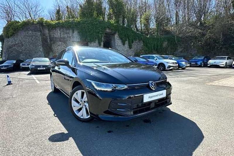 Used VW Golf VIII 150 HP (110 kW) 2024