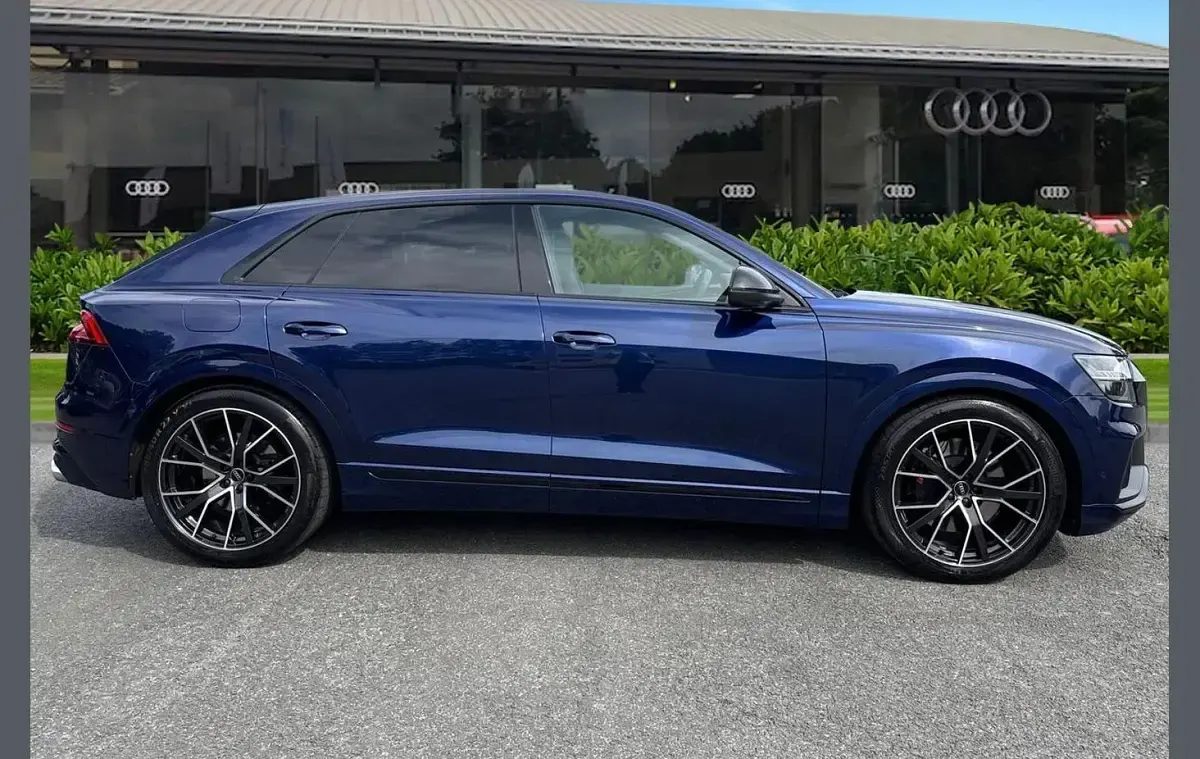 Used Audi SQ8 Black Edition 507 HP (372 kW) 2024 Blue SUV