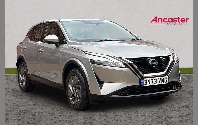 Silver Used 2023 Nissan Qashqai Acenta Premium SUV | £15,975 (Good price) - Image 1/4